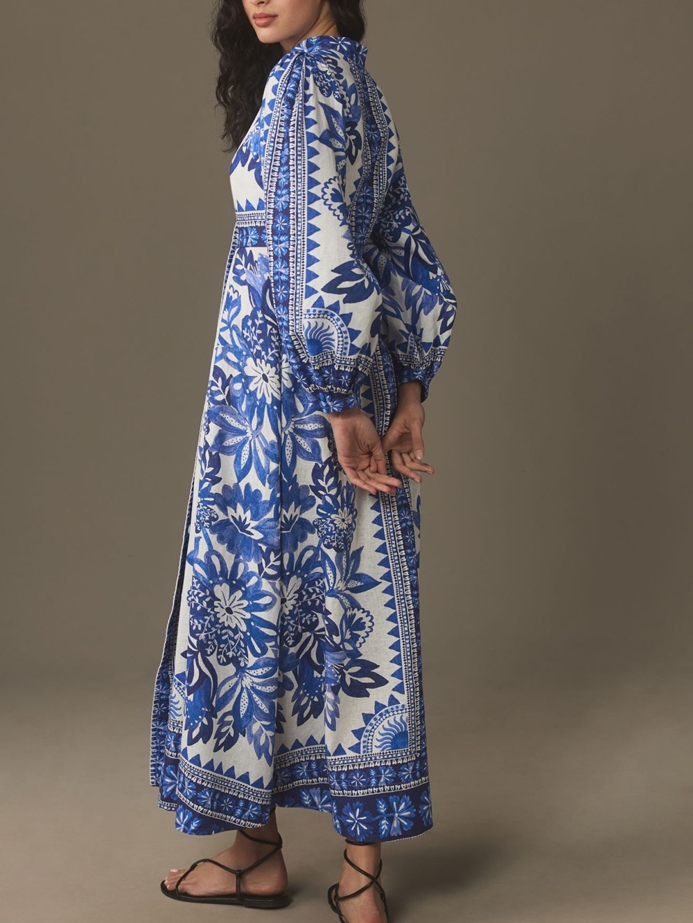 Farm Rio Tapestry Linen Maxi Dress Blue White Floral size Small - Picture 3 of 4